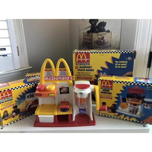 1993 Vintage McDonald's Mattel Lot; Fry, Pie, Nugget, Fountain, Hamburger. - Picture 1 of 15